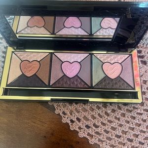 Too Faced Eye Shadow Palette